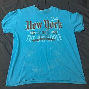 Gildan Men's Blue T-shirt